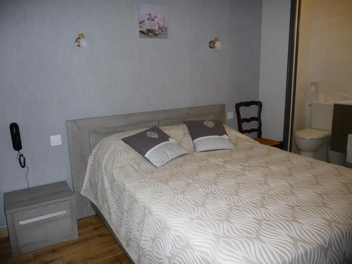 Logis Hotel Et Restaurant Auberge Le Ratelier Carnac